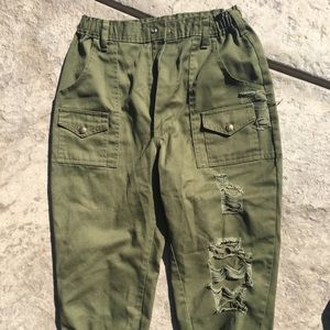 Reconstructed boyscout pant.